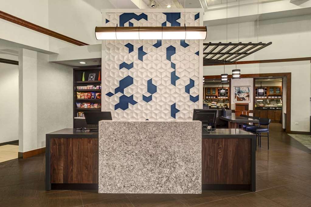 Hyatt Place Detroit/Лівонія Інтер'єр фото
