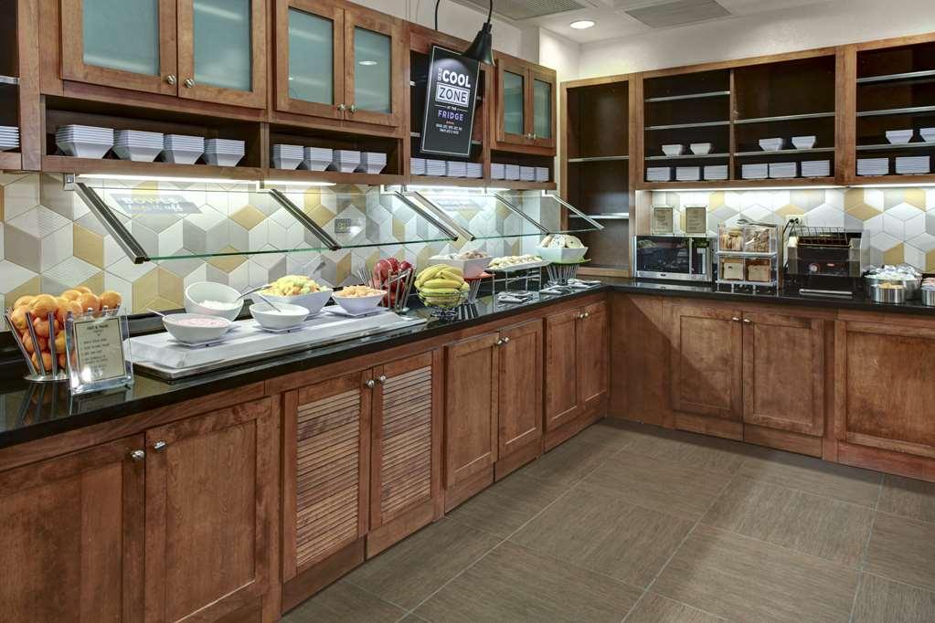 Hyatt Place Detroit/Лівонія Ресторан фото